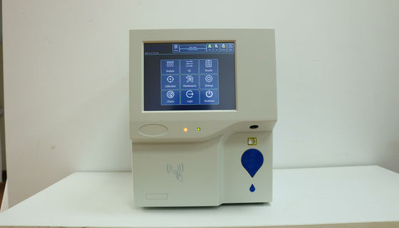 دستگاه تجزیه و تحلیل بالینی آنالیز سلول های خونی بیمارستان اختصاصی سفید